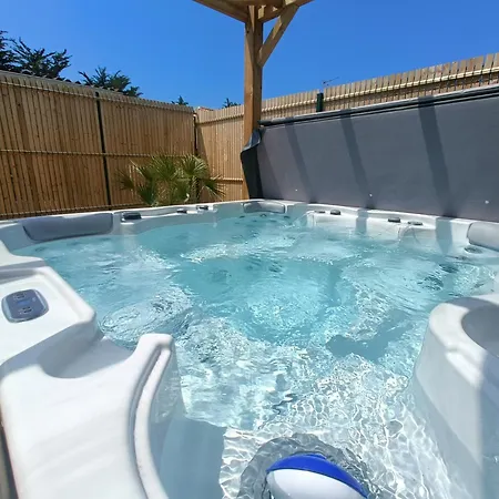 Apb Locations Avec Jacuzzi Privatif * サン・ジャン·ド・モン