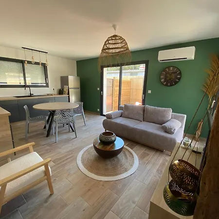 Apb Locations Avec Jacuzzi Privatif Holiday home