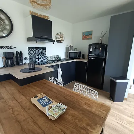 Holiday home Apb Locations Avec Jacuzzi Privatif *