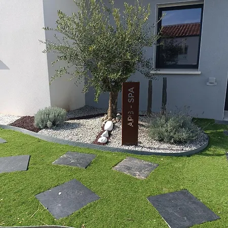 Apb Locations Avec Jacuzzi Privatif *