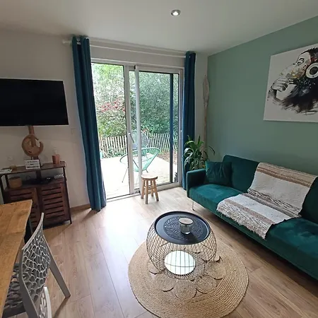 Apb Locations Avec Jacuzzi Privatif Holiday home *