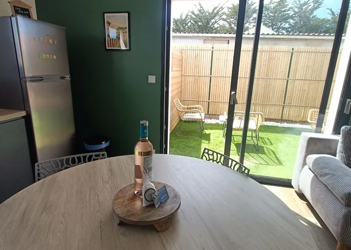 Apb Locations Avec Jacuzzi Privatif