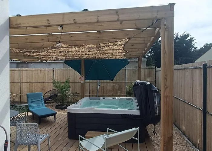 Apb Locations Avec Jacuzzi Privatif *