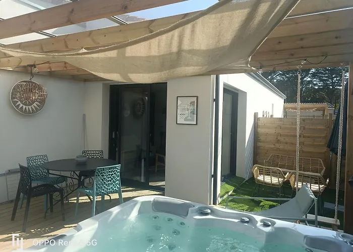 Apb Locations Avec Jacuzzi Privatif 度假居 圣让-德蒙