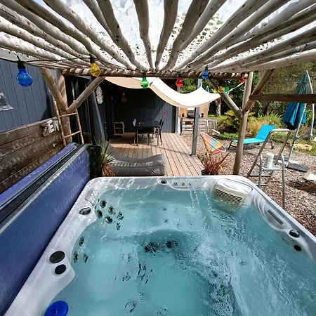 Apb Locations Avec Jacuzzi Privatif *