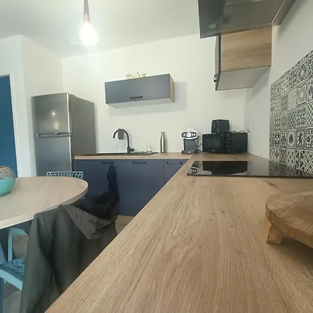 Apb Locations Avec Jacuzzi Privatif *