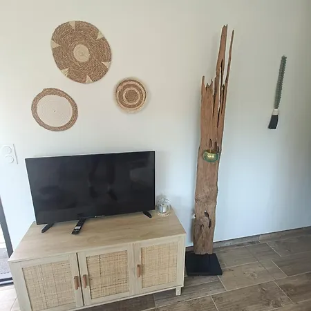 Apb Locations Avec Jacuzzi Privatif 度假居