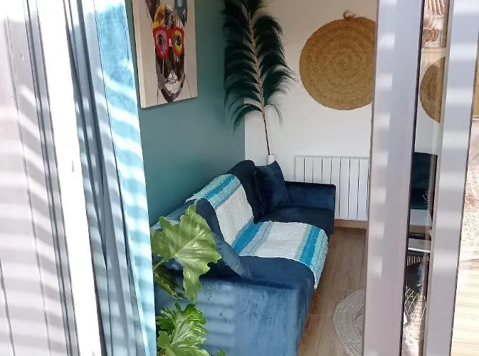 Apb Locations Avec Jacuzzi Privatif * סן ז'אן דה מון