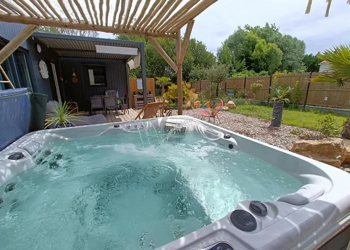 Apb Locations Avec Jacuzzi Privatif בית נופש *