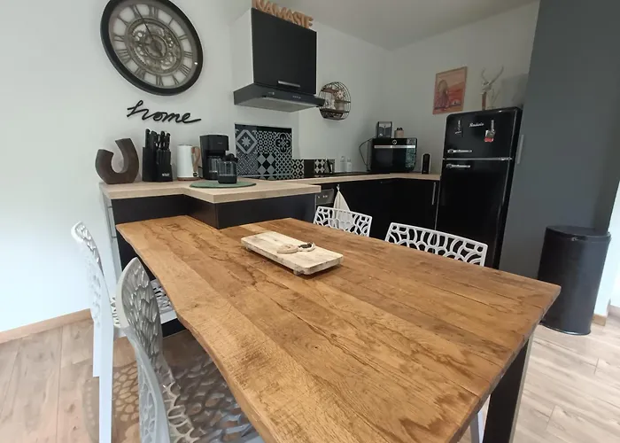 Apb Locations Avec Jacuzzi Privatif בית נופש