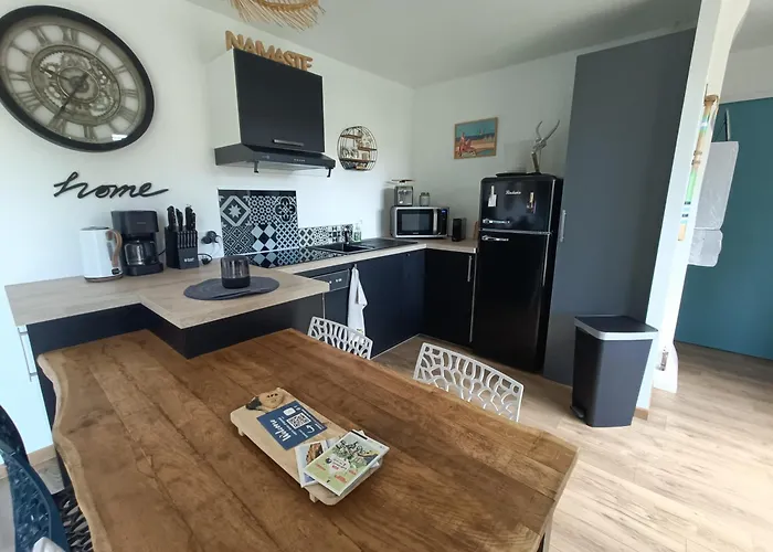 בית נופש Apb Locations Avec Jacuzzi Privatif *